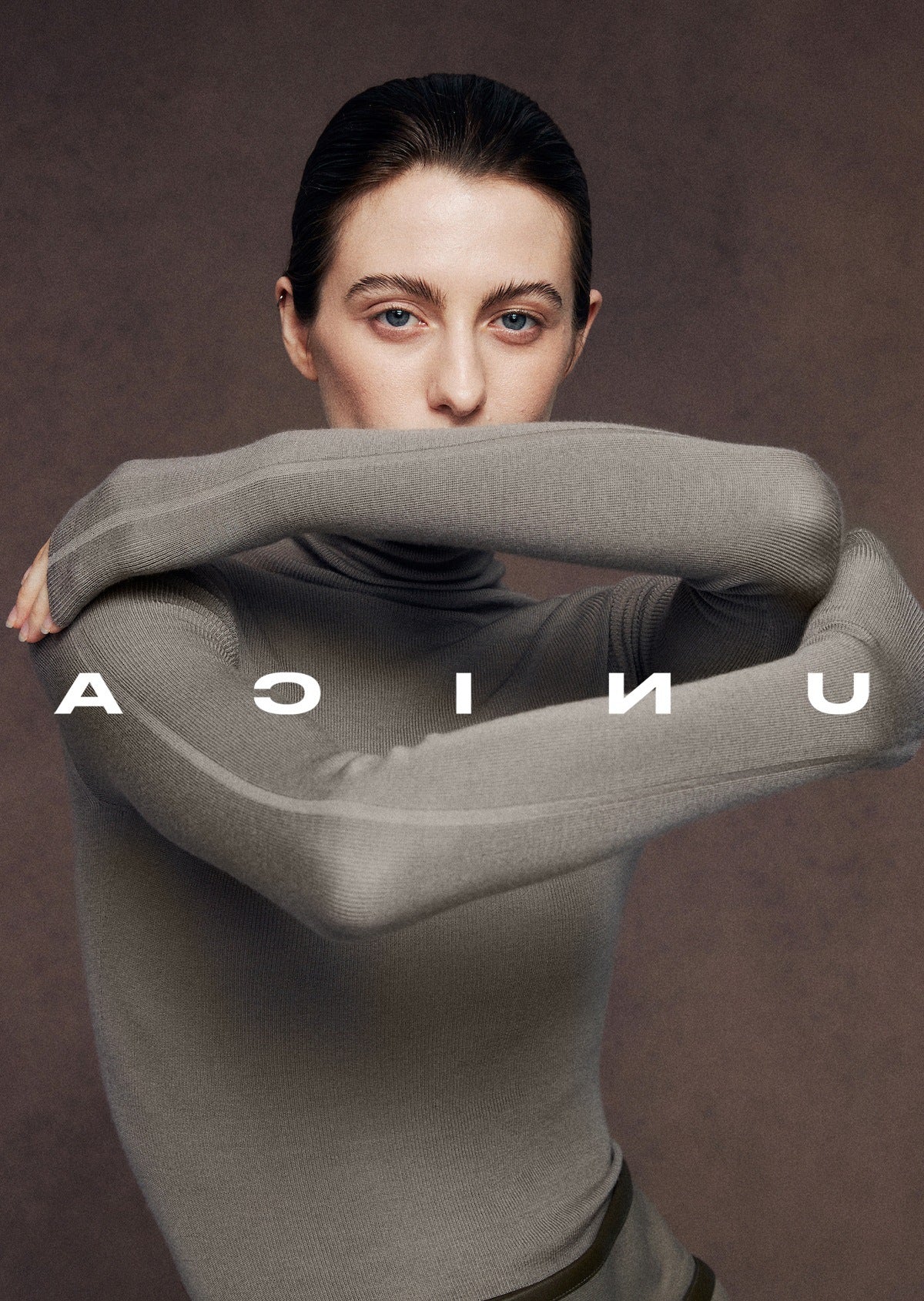 Italian Wool Seamless Knit Sweater