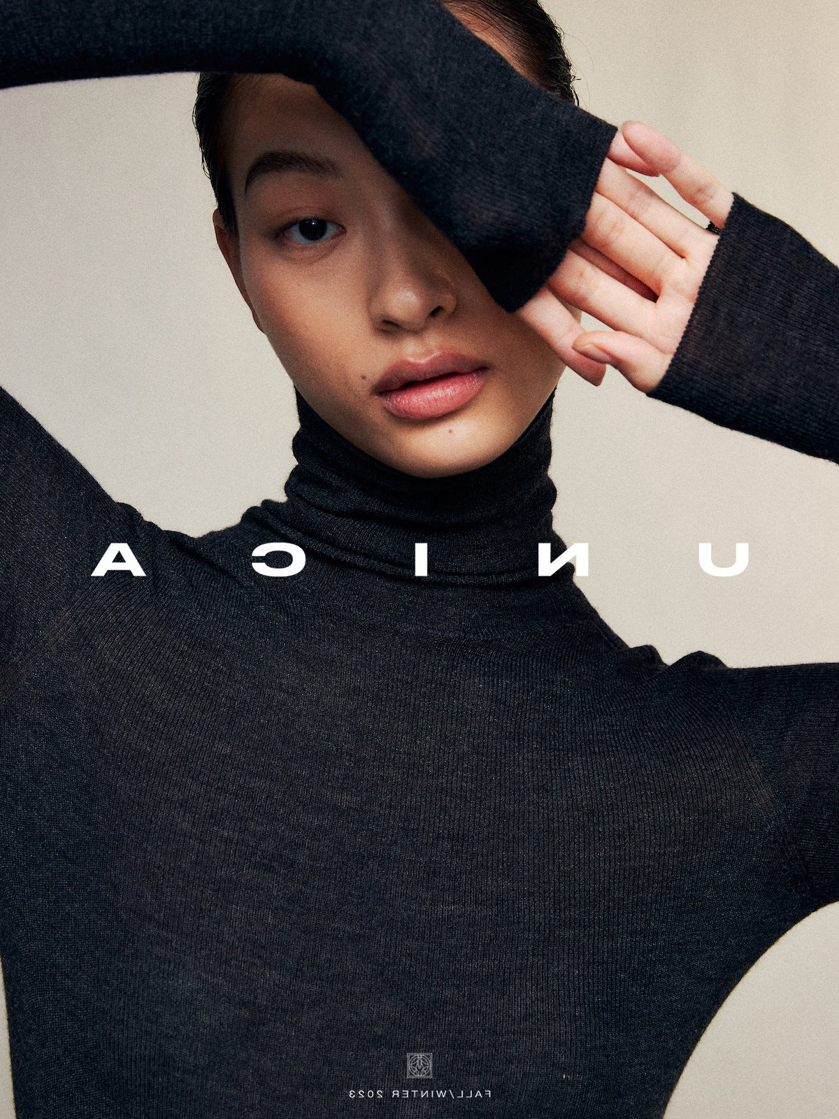 Italian Wool Seamless Knit Sweater