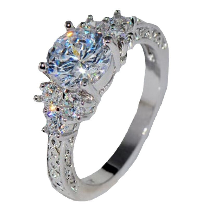 Elegant Eight Hearts Eight Arrows Zircon Ring