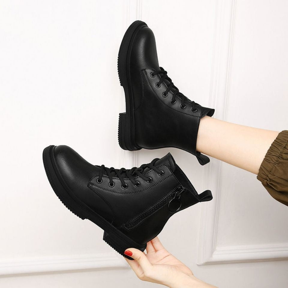 Soft leather moccasins for women