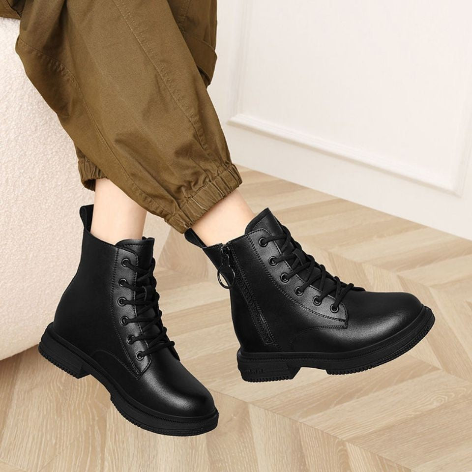 Soft leather moccasins for women