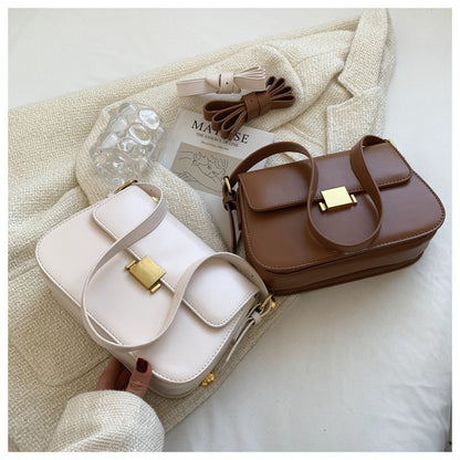 Single-shoulder crossbody bag, small square bag