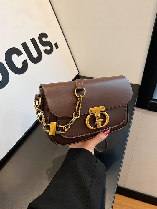 Fashionable small clutch bag