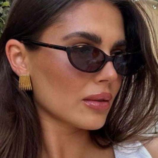 Women’s Oval Sunglasses